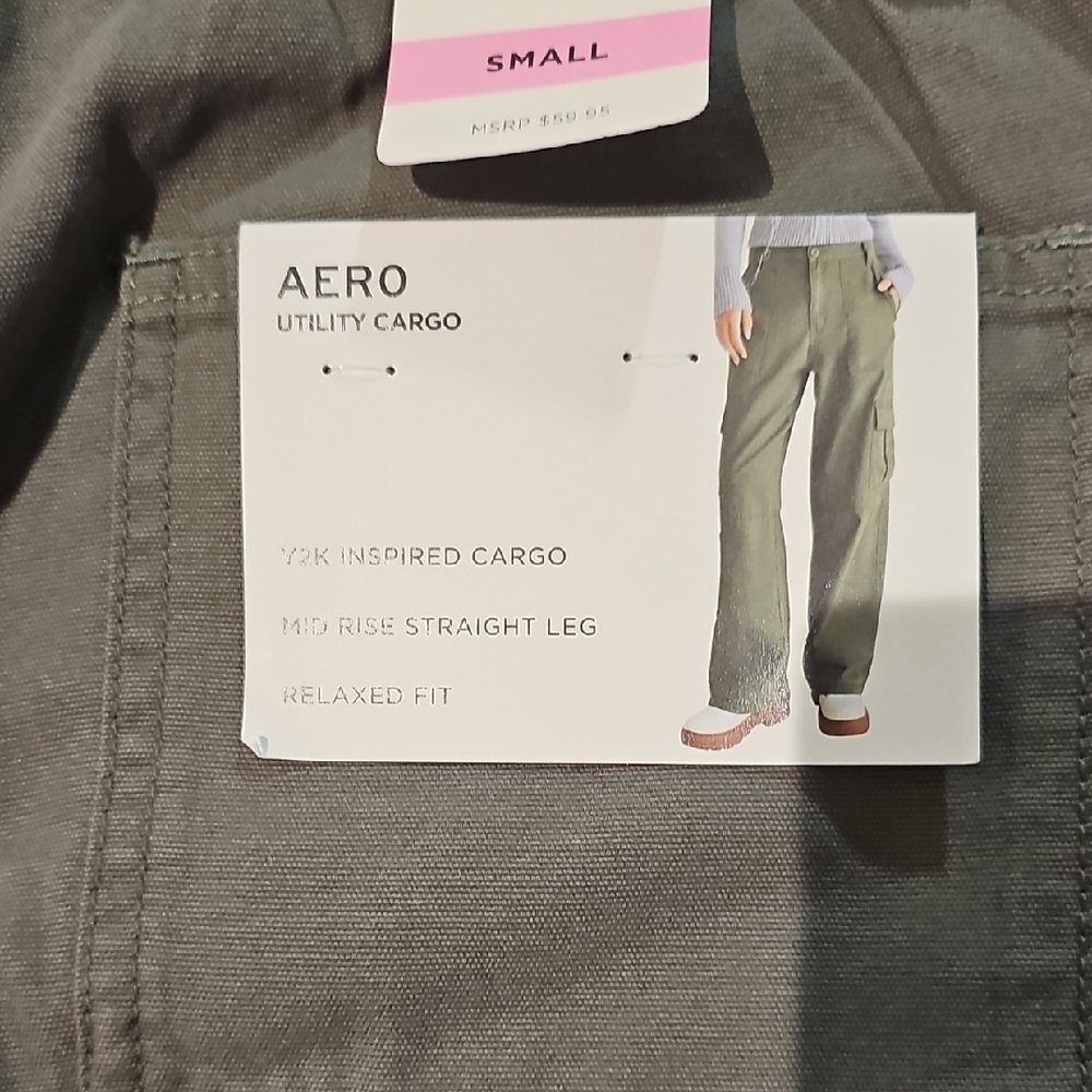 Aeropostale Women's Straight Leg Cargo Pants in Olive - Picture 5 of 8